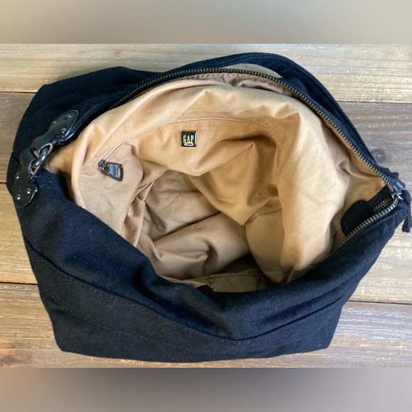 Gap Wool Blend Hobo Bucket Bag - Picture 7 of 11